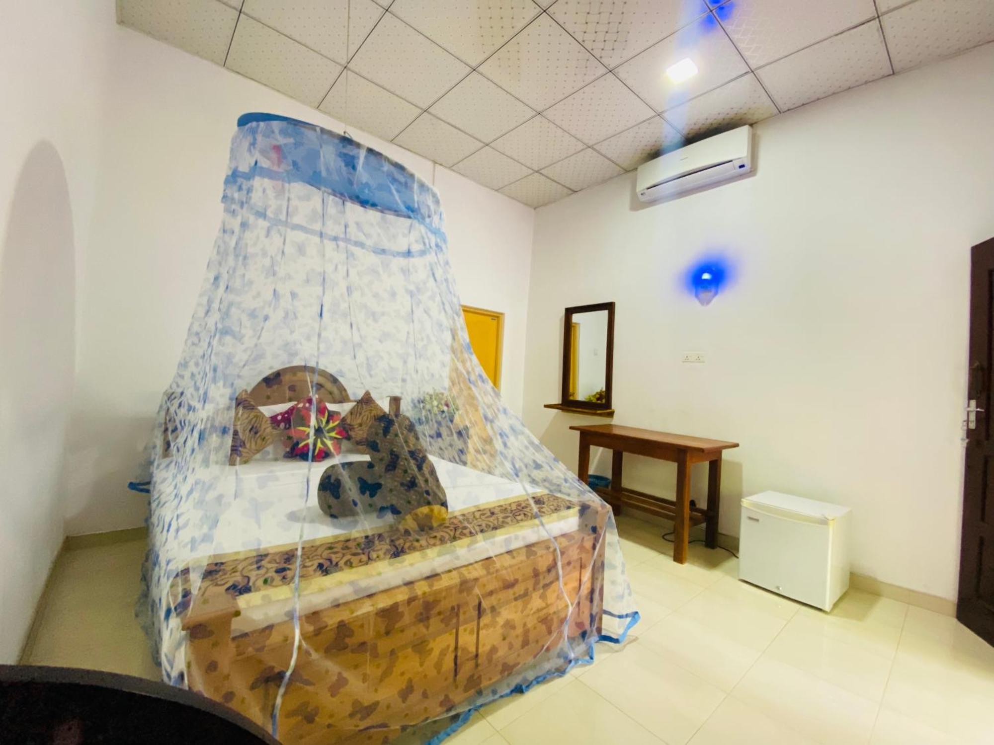 Priyavimana Resort Habarana Kültér fotó