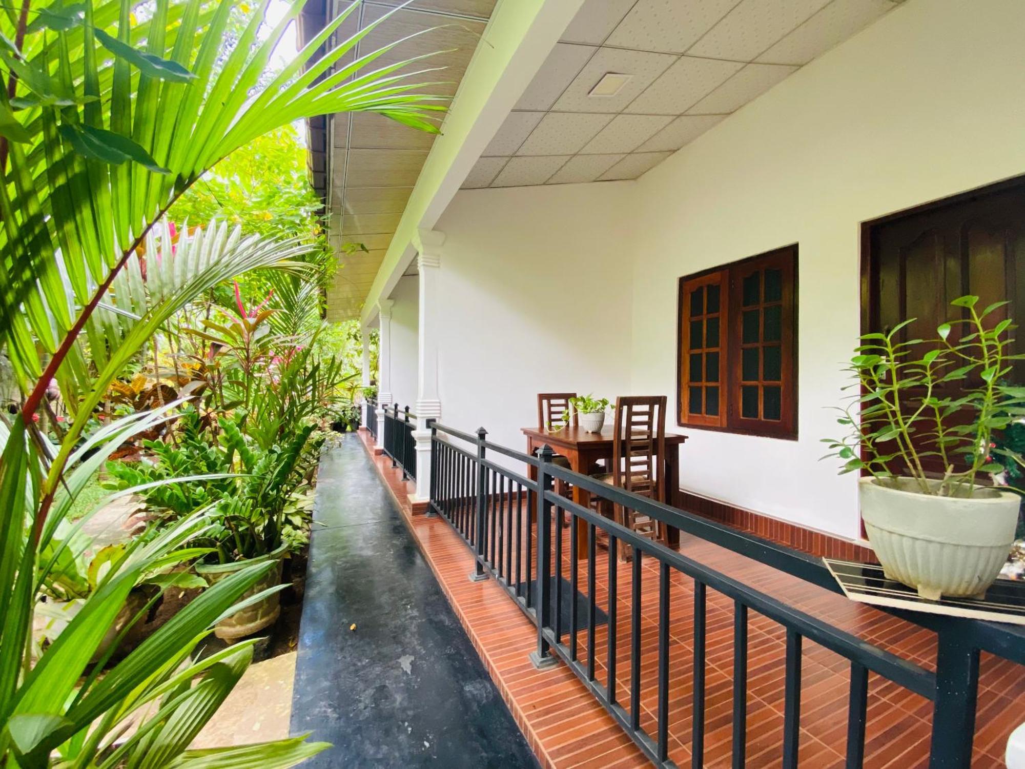 Priyavimana Resort Habarana Kültér fotó