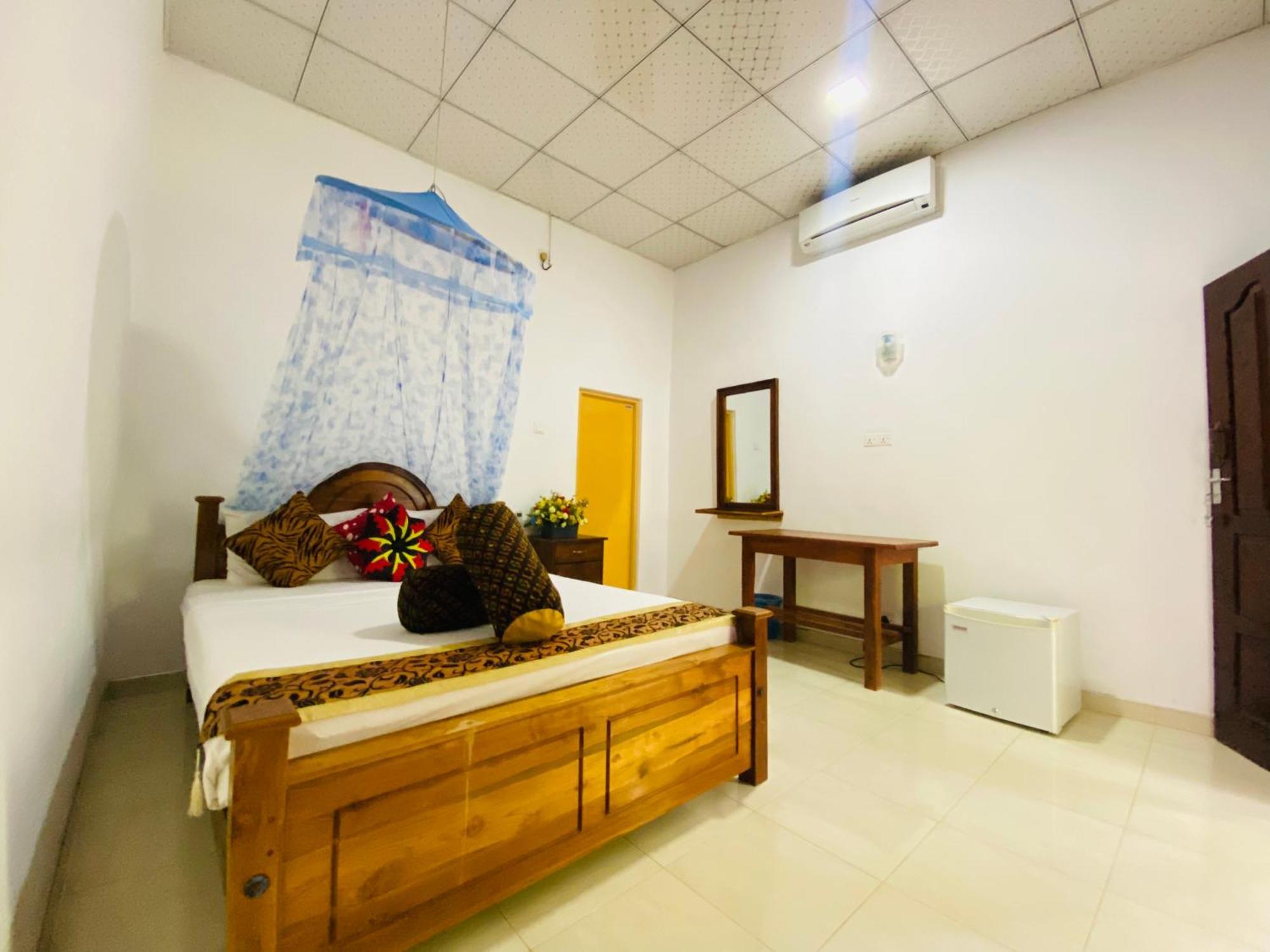 Priyavimana Resort Habarana Kültér fotó