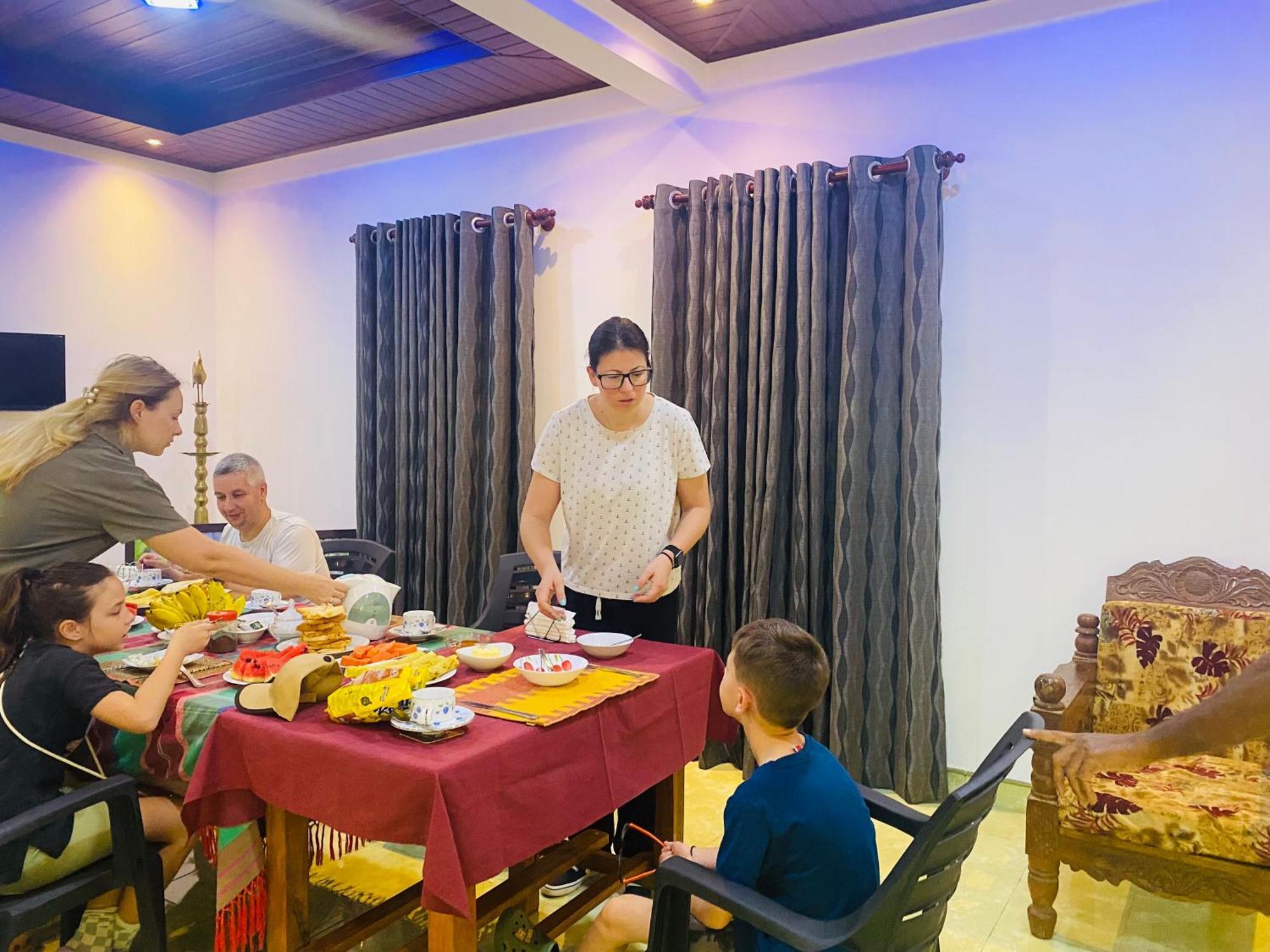 Priyavimana Resort Habarana Kültér fotó